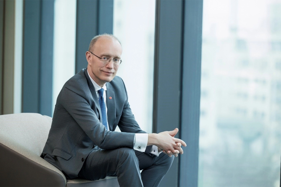 Tiến sỹ Jens Lottner tiếp tục giưc chức Tổng Giám đốc ngân hàng Techcombank giai đoạn 2025 đến 2030
