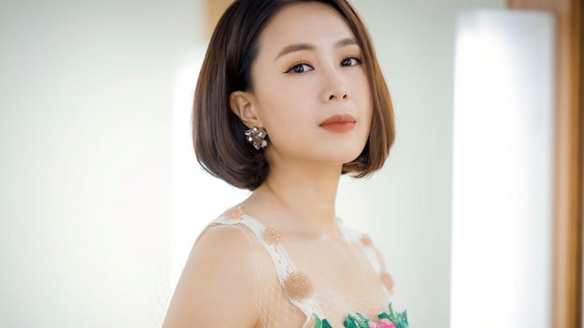 Vì sao Hồng Diễm luôn lận đận tình duyên trên màn ảnh?