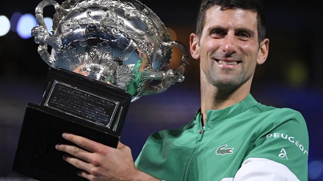 Vì sao Novak Djokovic bị từ chối nhập cảnh vào Australia?