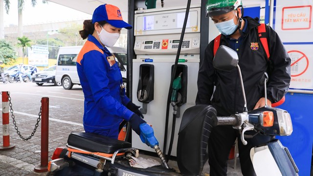 Vai trò quản lý Nhà nước trong điều hành giá xăng dầu