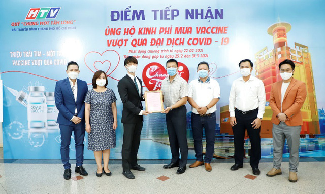 Van Phuc Group ủng hộ 1 tỷ đồng mua Vaccine chung tay đẩy lùi Covid - 19 - Ảnh 1.