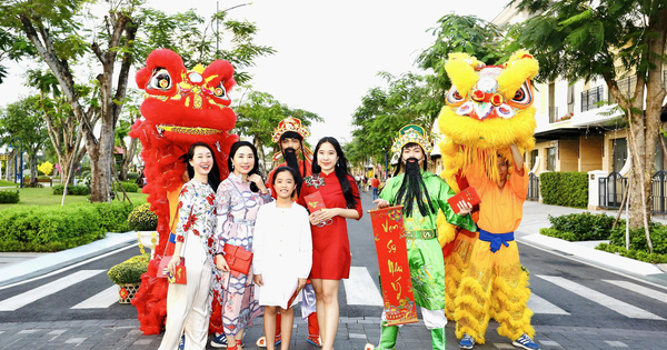 Verosa Park: Gần 1.000 khách tham dự sự kiện tri ân “Sắc hoa bừng sáng”