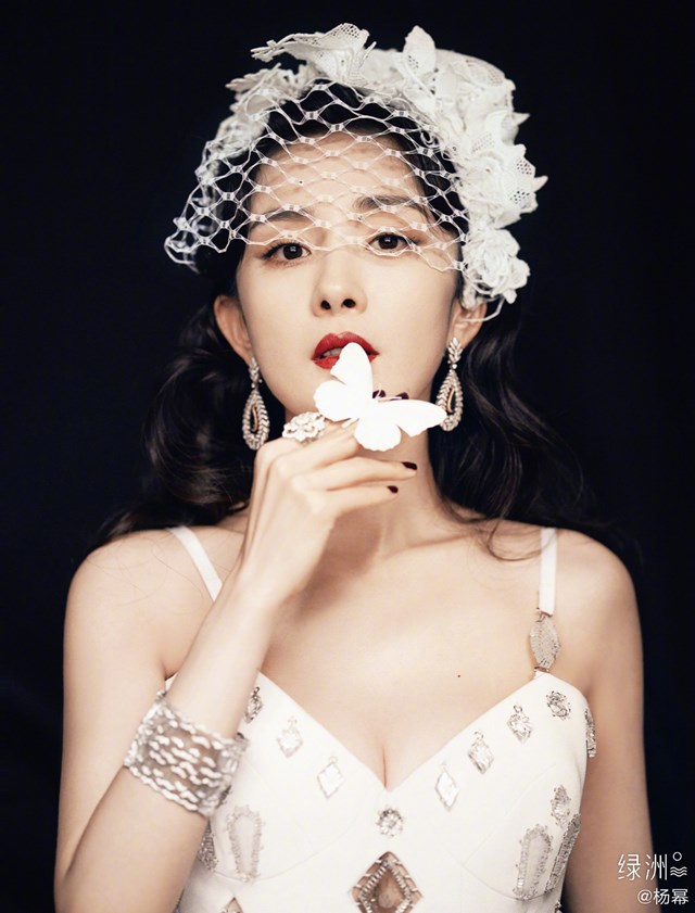 vi-tr237-ghe-vip-o-c225c-su-kien-cua-cbiz-duoc-cho-l224-thuoc-do-dia-vi-trong-gioi_3.jpg vi-tr237-ghe-vip-o-c225c-su-kien-cua-cbiz-duoc-cho-l224-thuoc-do-dia-vi-trong-gioi_3.jpg