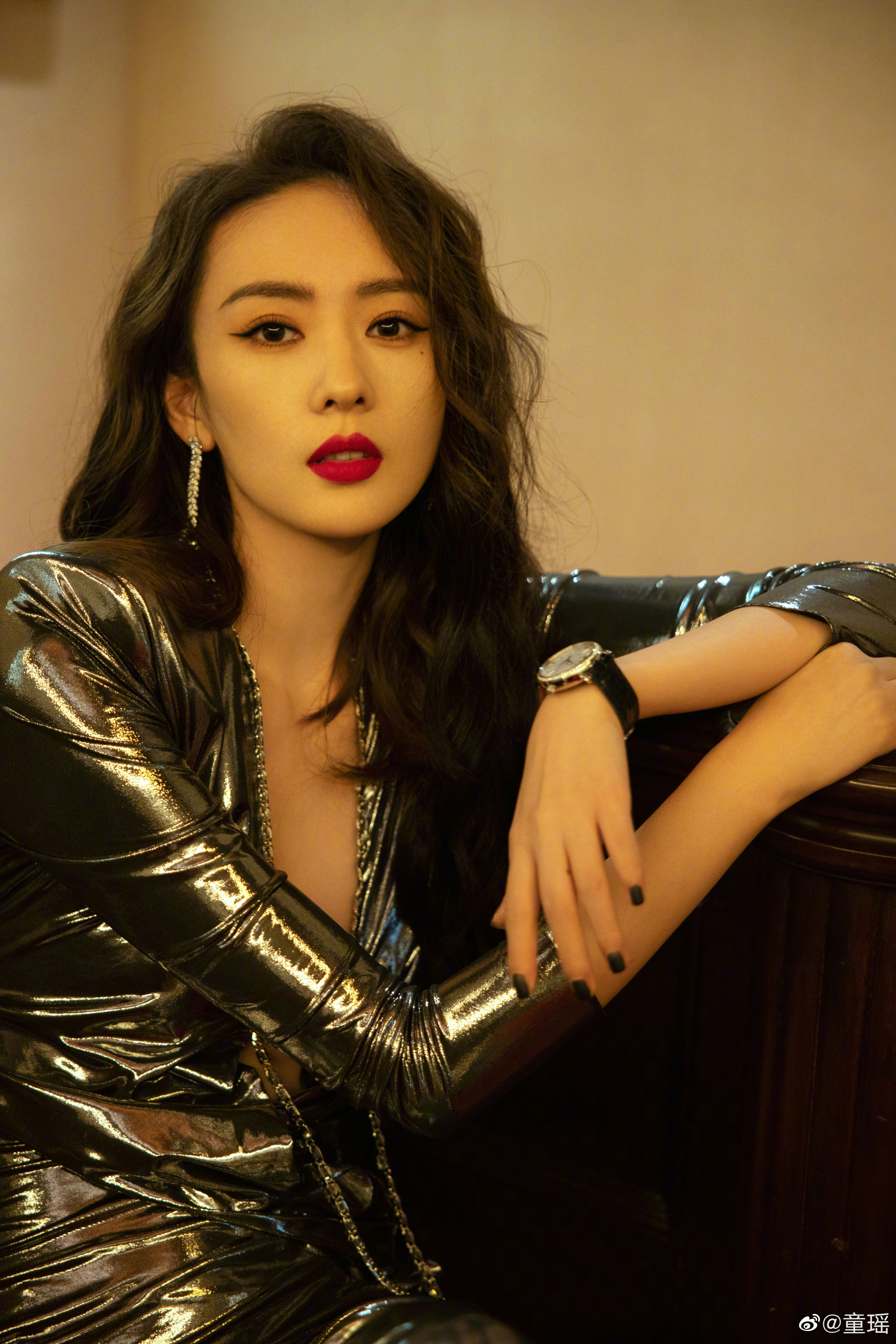 vi-tr237-ghe-vip-o-c225c-su-kien-cua-cbiz-duoc-cho-l224-thuoc-do-dia-vi-trong-gioi_4.jpg vi-tr237-ghe-vip-o-c225c-su-kien-cua-cbiz-duoc-cho-l224-thuoc-do-dia-vi-trong-gioi_4.jpg