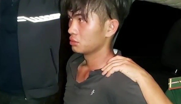 [VIDEO] Bắt đối tượng từ Quảng Bình vào Quảng Trị vận chuyển 2.000 viên ma túy