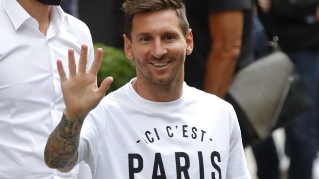 [VIDEO] Quá trình Messi nói 'Bonjour' với nước Pháp 