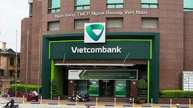 Vietcombank phát mại hai lô đất hơn 2.400 m2 tại TP HCM và Đà Lạt