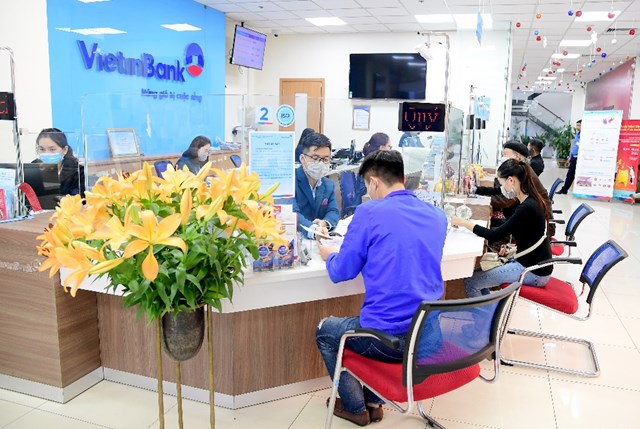 vietinbank-day-manh-so-h243a-giai-ph225p-ho-tro-kh225ch-h224ng-anh-huong-boi-covid-19_2.jpg vietinbank-day-manh-so-h243a-giai-ph225p-ho-tro-kh225ch-h224ng-anh-huong-boi-covid-19_2.jpg