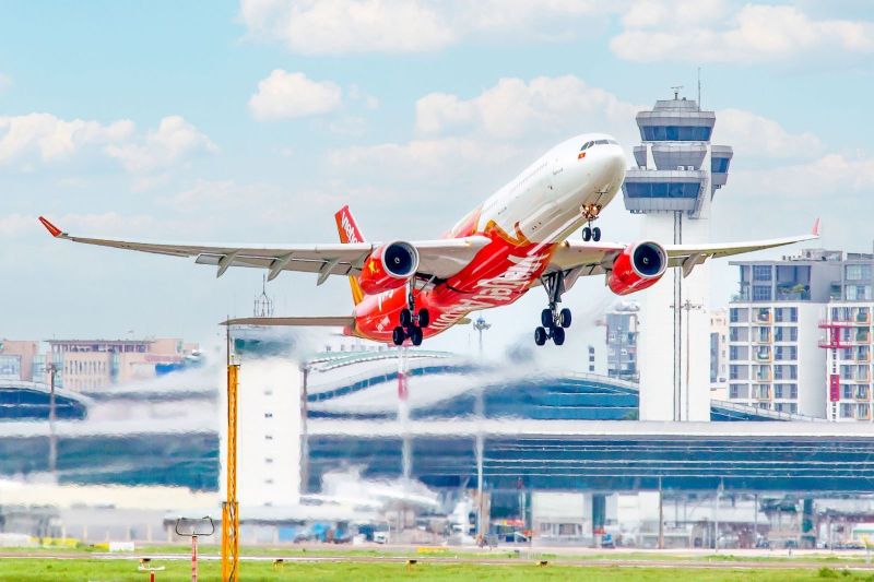 AirlineRatings đánh giá cao giá vé siêu tiết kiệm, sự đổi mới sáng tạo và và các sản phẩm hàng phù hợp với khách hàng của Vietjet