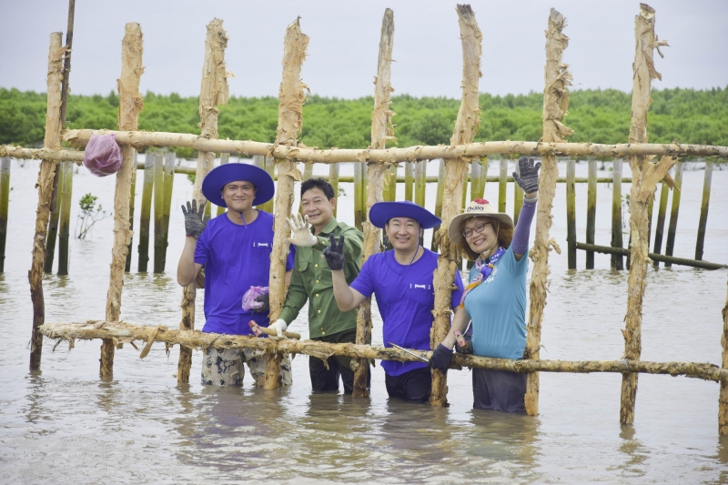 Các hoạt động vì cộng đồng, vì môi trường của Vinamilk nhận được sự hưởng ứng lớn từ chính nhân viên công ty.