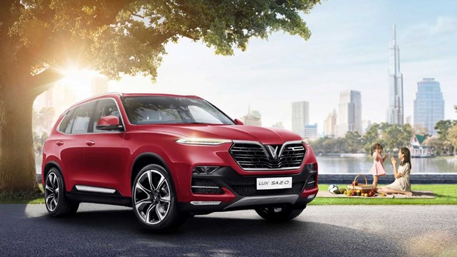 VINFAST nâng bảo hành lên 10 năm cho các dòng ô tô chạy xăng