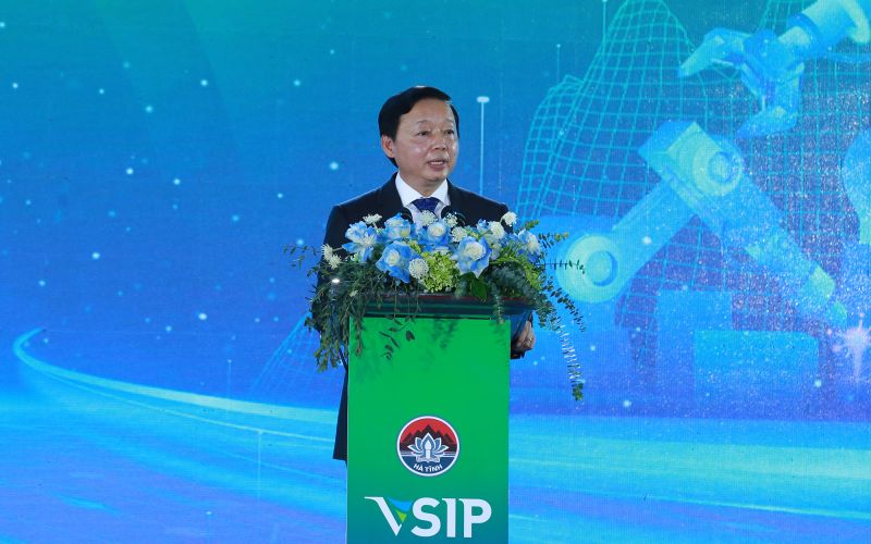 Phó Thủ tướng Trần Hồng Hà: Thành công của nhà đầu tư chính là thành công của Nhà nước, mang lại việc làm, sinh kế và các điều kiện hưởng thụ các dịch vụ xã hội chất lượng cao cho nhân dân - Ảnh: VGP/Minh Khôi