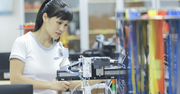Vượt bão COVID-19: Doanh nghiệp Việt cần làm gì?
