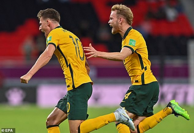world-cup-2022-australia-gi224nh-chien-thang-nghet-tho-2-1-truoc-uae_2.jpg world-cup-2022-australia-gi224nh-chien-thang-nghet-tho-2-1-truoc-uae_2.jpg