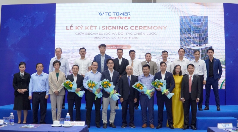 WTC Tower đã ký kết hợp tác với các đơn vị môi giới chiến lược như VNTT, CBRE, Vietcombank Bình Dương, Home Next, Nam Phát ICD, Colliers, Tam Hòa Lộc,... góp phần thúc đẩy tiềm năng phát triển dịch vụ chất lượng cao của Thành phố mới Bình Dương nói riêng và của tỉnh Bình Dương nói chung. 