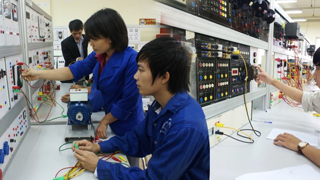 Xét tuyển trường nghề: Cân nhắc sớm để không lỡ cơ hội