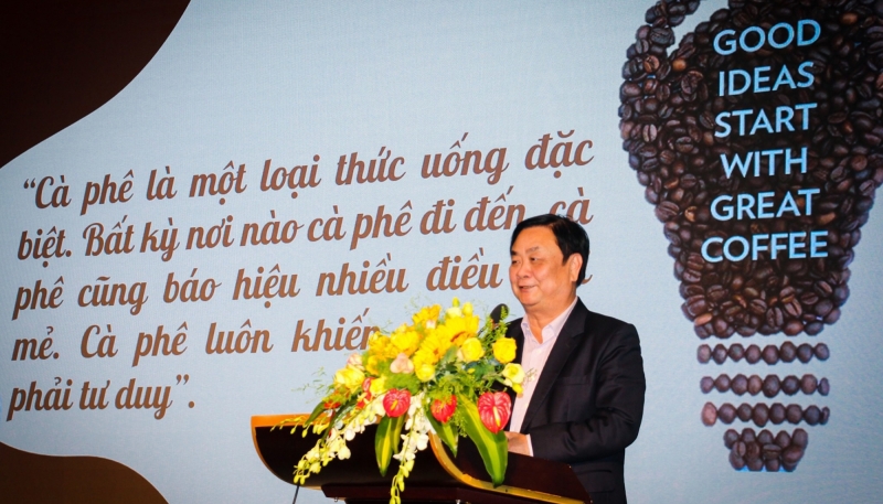 Bộ trưởng Nông nghiệp và Phát triển nông thôn ông Lê Minh Hoan phát biểu tại hội thảo