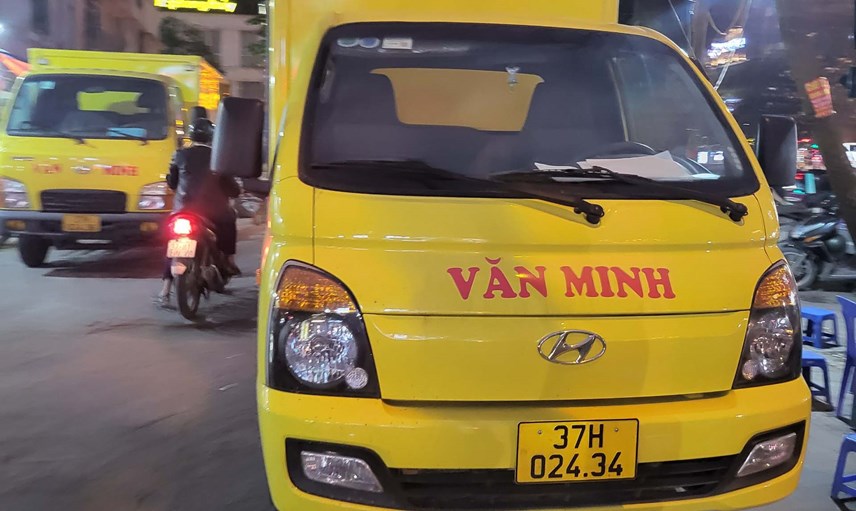 xe-van-minh-39tung-ho224nh39-pho-cam-h224-noi_5.jpg xe-van-minh-39tung-ho224nh39-pho-cam-h224-noi_5.jpg