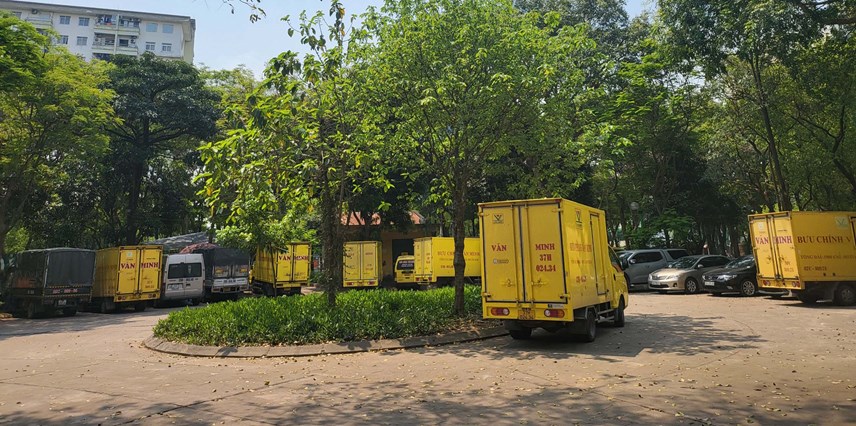 xe-van-minh-39tung-ho224nh39-pho-cam-h224-noi_9.jpg xe-van-minh-39tung-ho224nh39-pho-cam-h224-noi_9.jpg