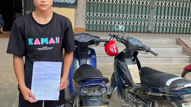Xử lý thanh niên bỏ chạy 3 km, bốc đầu xe thách thức công an
