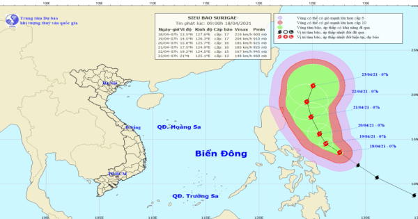 Xuất hiện siêu bão Surigae giật trên cấp 17