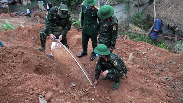 Yên Bái: Hủy nổ thành công quả bom nặng 350 kg còn sót lại sau chiến tranh