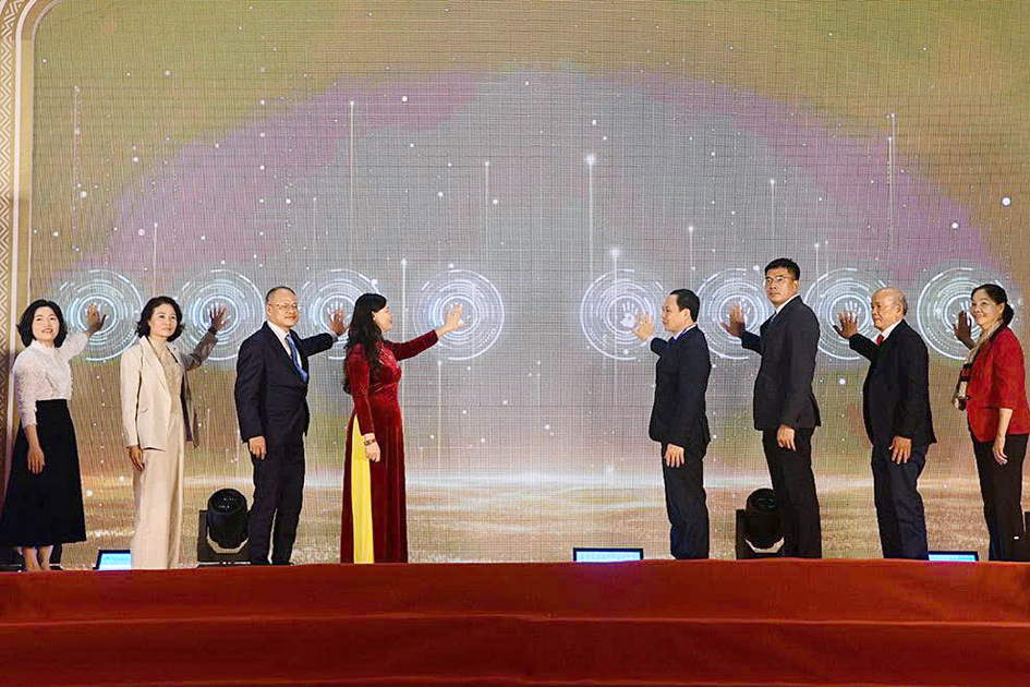 Phát huy giá trị truyền thống, nâng tầm sản phẩm thủ công mỹ nghệ Phượng Dực