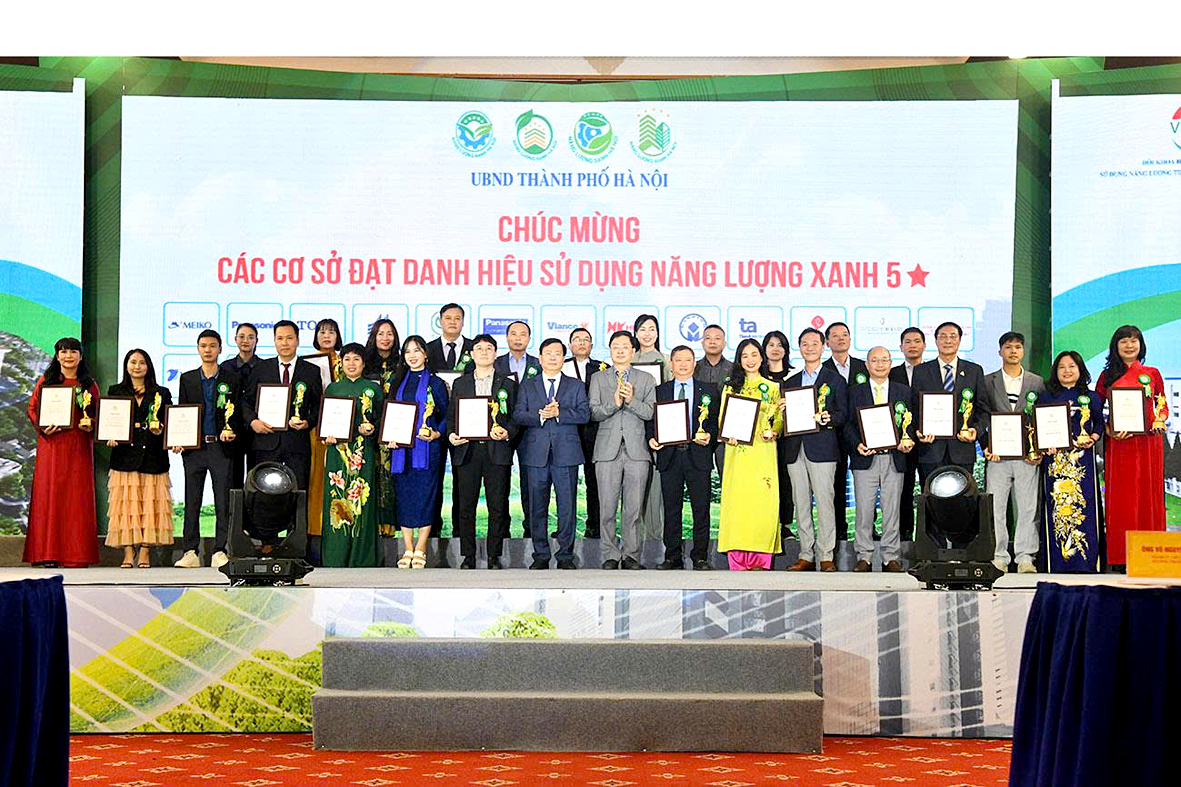 87 đơn vị được trao danh hiệu “Năng lượng xanh Hà Nội 2025”