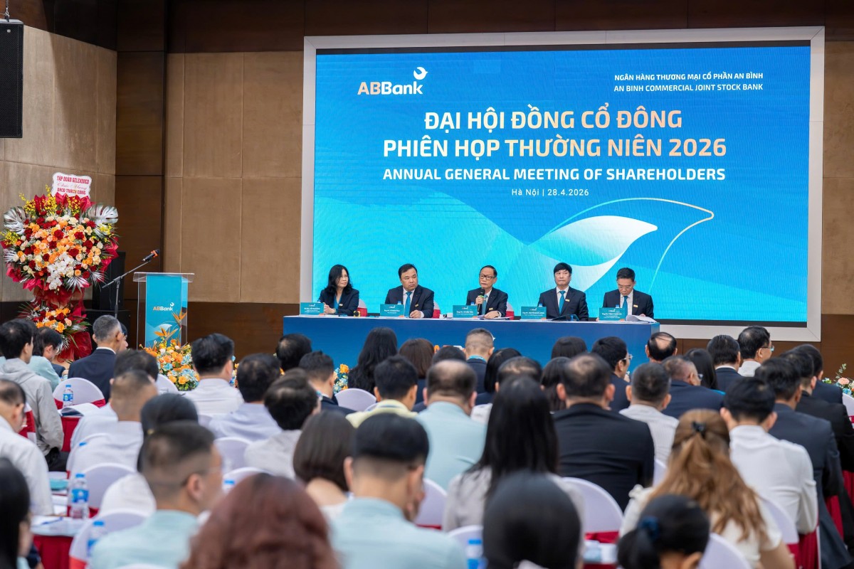 Chủ tịch ABBank Vũ Văn Tiền: “Khi không thể chịu đựng được nữa, tôi quay trở lại”